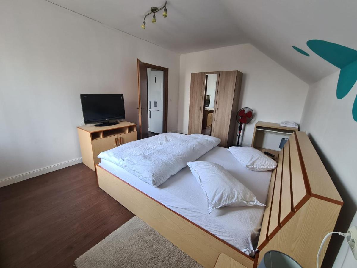 Nosen Apartment Bistriţa Kültér fotó